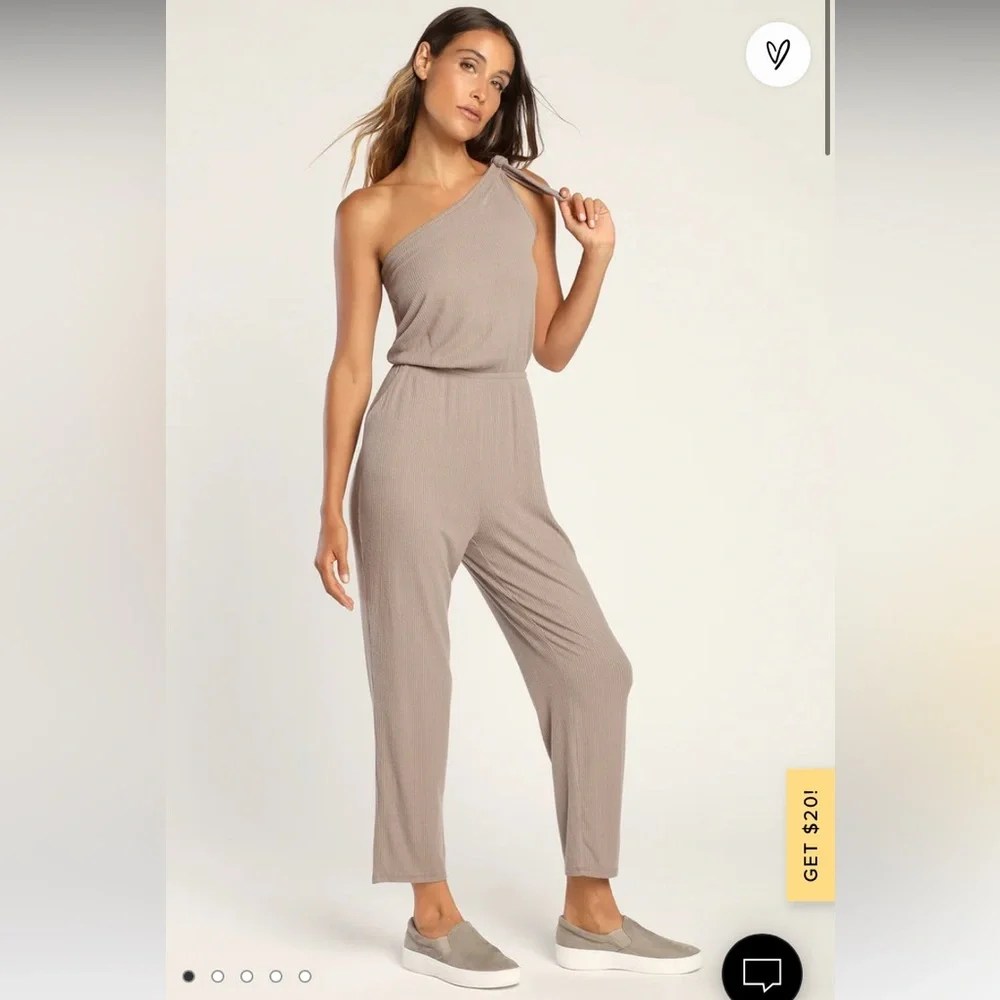 Jumpsuit - Picture 1 of 3